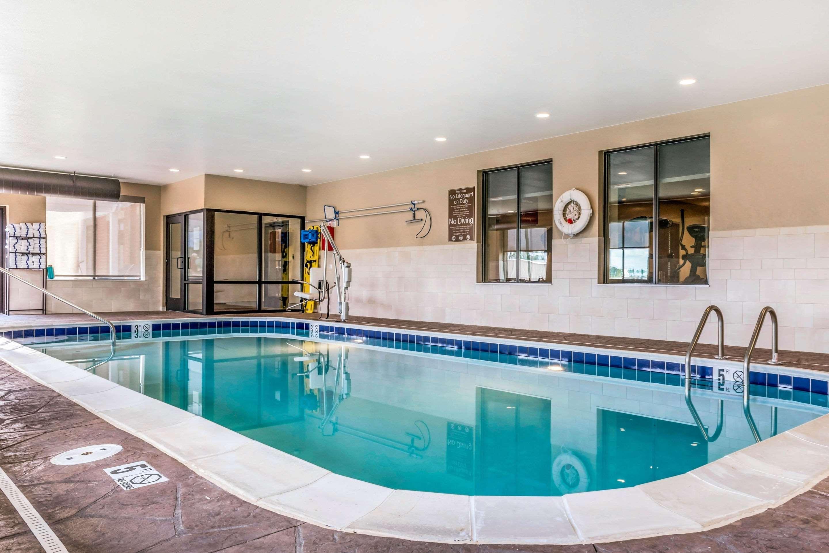 Comfort Suites Florence - Cincinnati South Εξωτερικό φωτογραφία