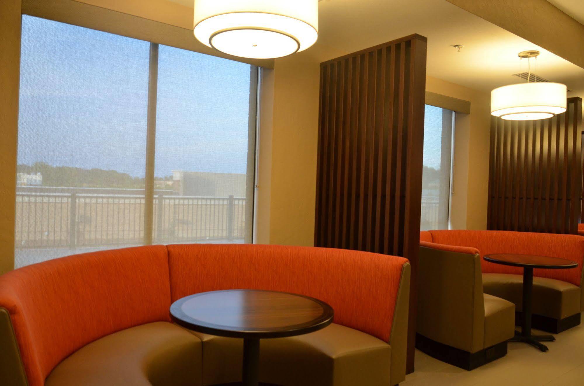 Comfort Suites Florence - Cincinnati South Εξωτερικό φωτογραφία